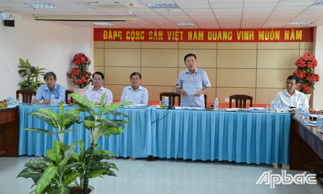 TIỀN GIANG: KIẾN NGHỊ THÁO GỠ VƯỚNG MẮC TRONG THỰC HIỆN ĐỔI MỚI CHƯƠNG TRÌNH, SÁCH GIÁO KHOA GIÁO DỤC PHỔ THÔNG